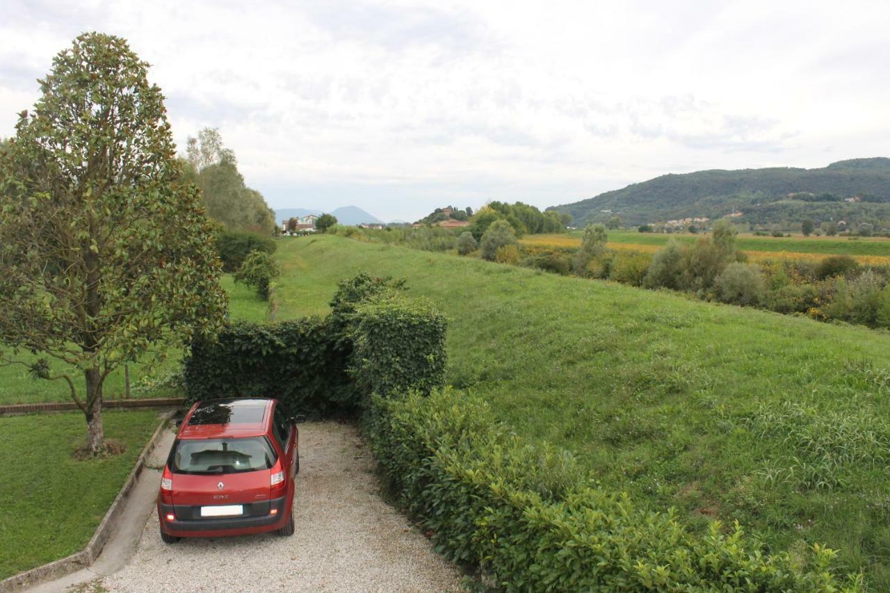 La Campagnola - Casa Vacanze Торрі-ді-Куартезоло Екстер'єр фото