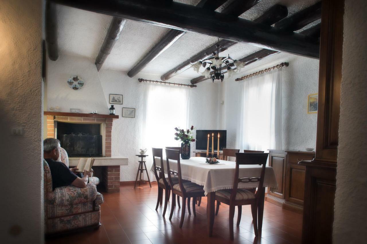 La Campagnola - Casa Vacanze Торрі-ді-Куартезоло Екстер'єр фото