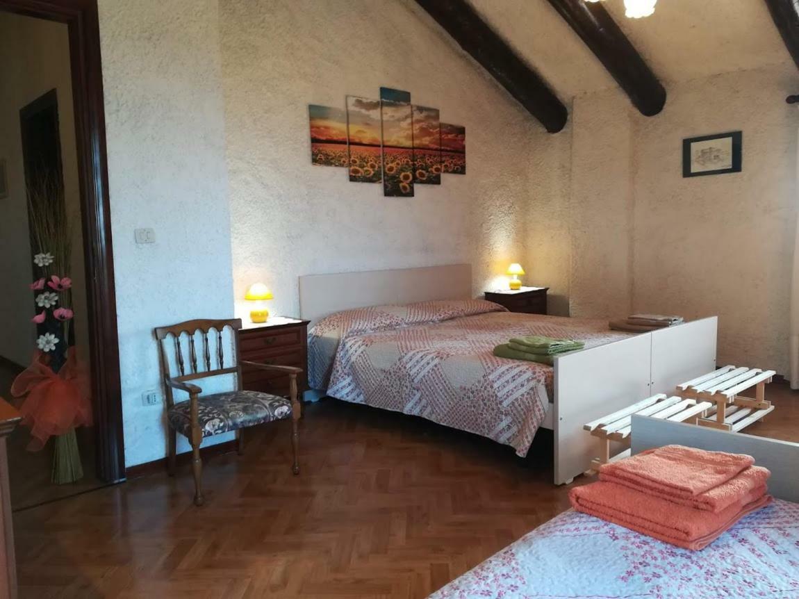 La Campagnola - Casa Vacanze Торрі-ді-Куартезоло Екстер'єр фото